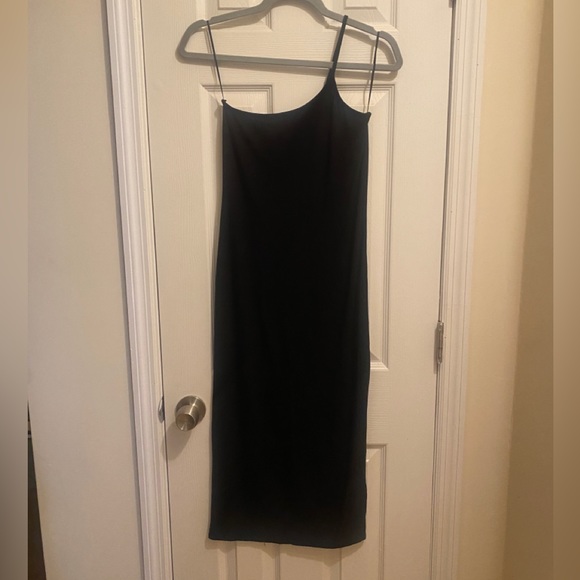 Reformation Dresses & Skirts - Reformation bodycon dress